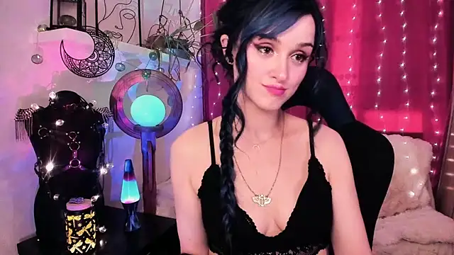 MistressJolie online show from 07/07/26, 08:07