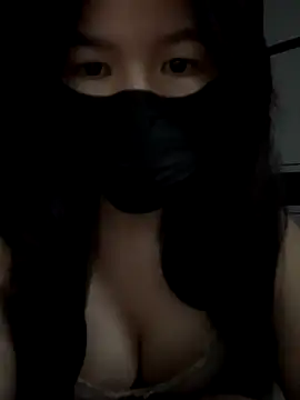 xiaoxun520 online show from 10/04/25, 03:13