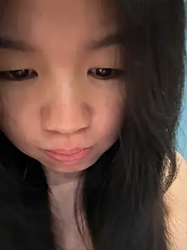 xiaoxun520 online show from 10/26/25, 11:10