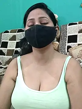 Cute purnima online show from 09/13/25, 04:45