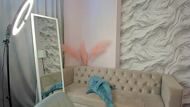 Ameli Povilain online show from 09/11/25, 11:43