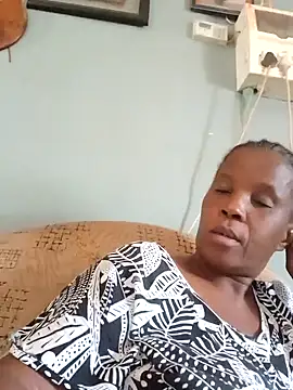 sweetdebbiexxxx online show from 11/27/25, 07:42