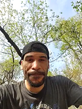 GuyInNY online show from 04/15/26, 07:40