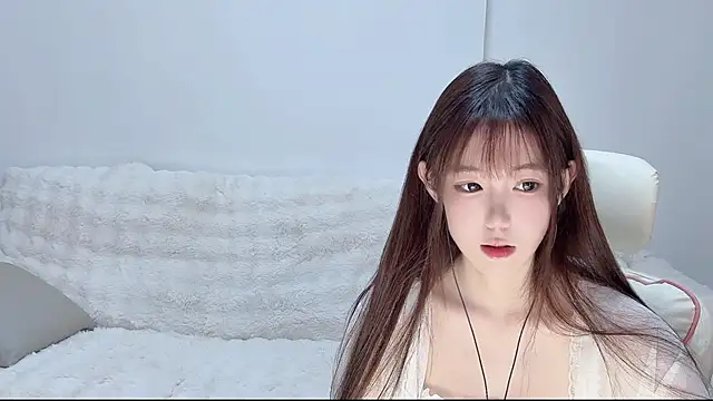 Xiao-runbao online show from 11/11/25, 12:55