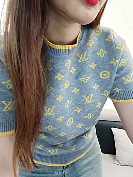 susu baby online show from 03/18/26, 02:15