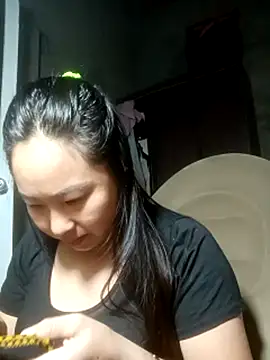 suki-lady online show from 11/04/25, 02:43