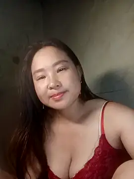 suki-lady online show from 10/19/25, 02:20