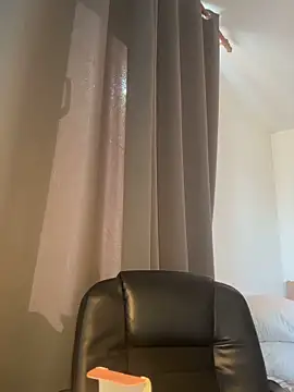 -RAHELA- online show from 10/31/25, 09:28