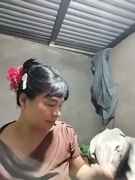Snapshot of kute-00 chatting on 09/26/25, 05:25 kute-00 online show from 09/26/25, 05:25