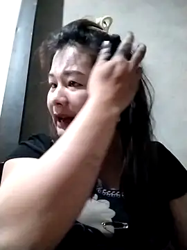 kute-00 online show from 03/22/26, 01:23