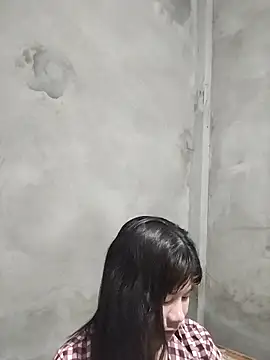 kute-00 online show from 02/05/26, 01:29