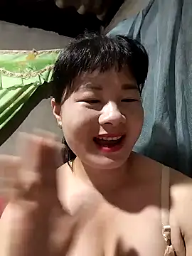 Snapshot of kute-00 chatting on 09/08/25, 05:12 kute-00 online show from 09/08/25, 05:12