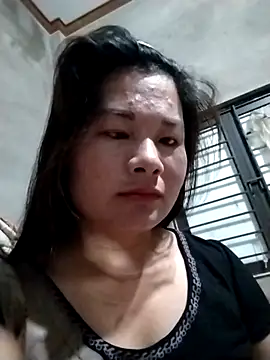 kute-00 online show from 04/26/26, 01:41