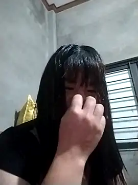 kute-00 online show from 03/23/26, 02:28