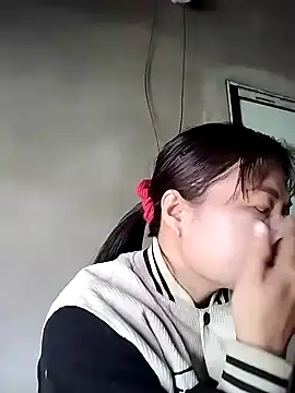 kute-00 online show from 01/11/26, 03:57