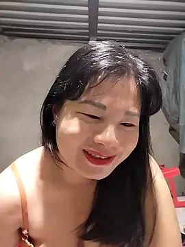 kute-00 online show from 11/09/25, 08:57