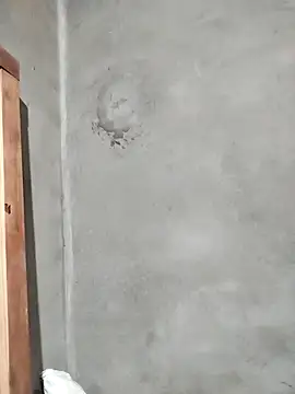 kute-00 online show from 02/08/26, 01:47