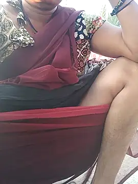 Snapshot of monu_bhabi chatting on 04/20/26, 12:41 monu bhabi online show from 04/20/26, 12:41