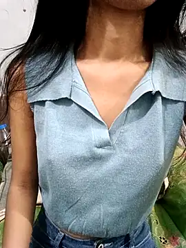 Daizy Shah online show from 02/14/26, 03:23