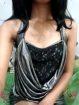 Snapshot of Daizy_Shah chatting on 03/08/26, 05:38 Daizy Shah online show from 03/08/26, 05:38