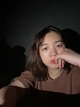 Lonnina online show from 11/08/25, 05:05