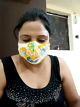 Shikha-mehra7 online show from 10/04/25, 07:43