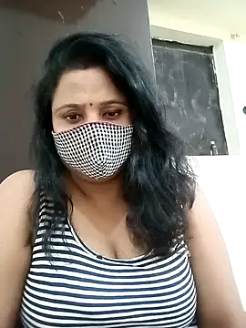 Shikha-mehra7 online show from 10/13/25, 04:08