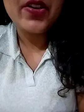 Shikha-mehra7 online show from 10/26/25, 11:32