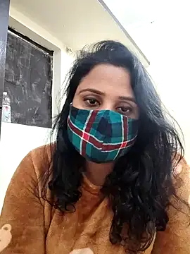 Shikha-mehra7 online show from 12/20/25, 10:40