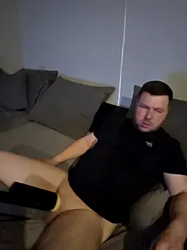 Snapshot of Da_riva chatting on 02/25/26, 08:41 Da riva online show from 02/25/26, 08:41