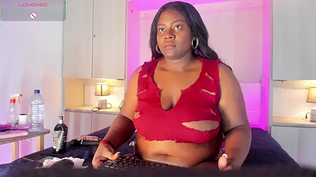 EmaRhodes online show from 10/22/25, 04:39