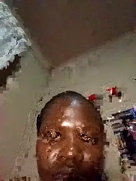 Snapshot of blacknyini chatting on 10/02/25, 06:22 blacknyini online show from 10/02/25, 06:22