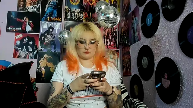 Avril Maria online show from 03/08/26, 10:35