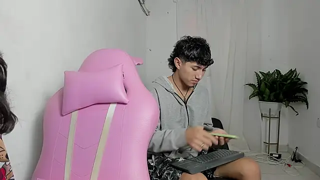 Laura and Kevin online show from 01/10/26, 07:42