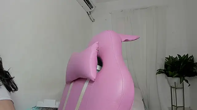 Laura and Kevin online show from 01/16/26, 08:35