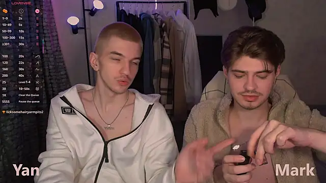 itsyanbb online show from 11/12/25, 03:27