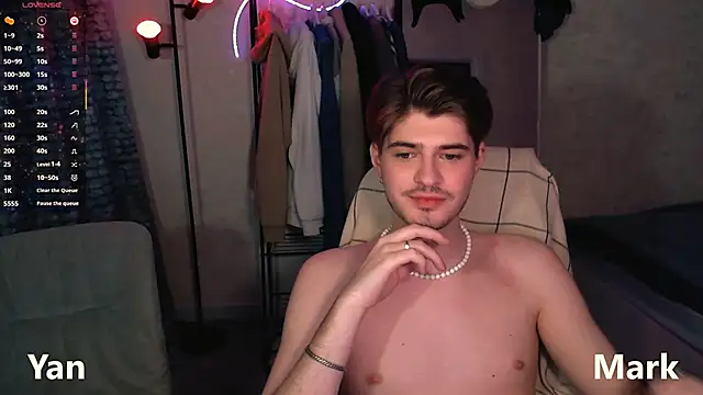 itsyanbb online show from 11/10/25, 04:23