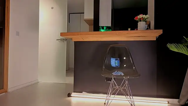 NataliaPrince1 online show from 10/04/25, 04:19