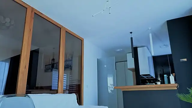 NataliaPrince1 online show from 11/20/25, 09:43