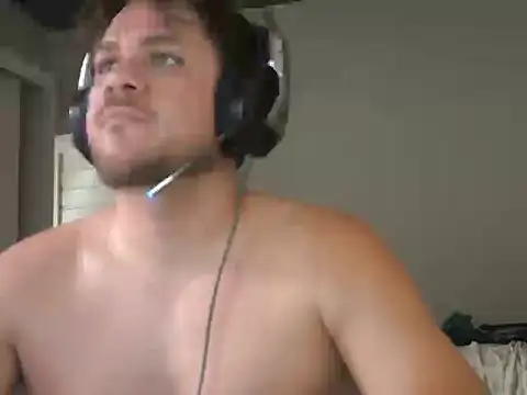 Miguelion2308 online show from 12/21/25, 05:47