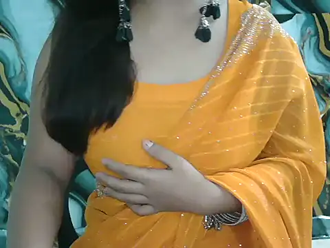 Snapshot of Dream_Kavya chatting on 09/28/25, 05:03 Dream Kavya online show from 09/28/25, 05:03