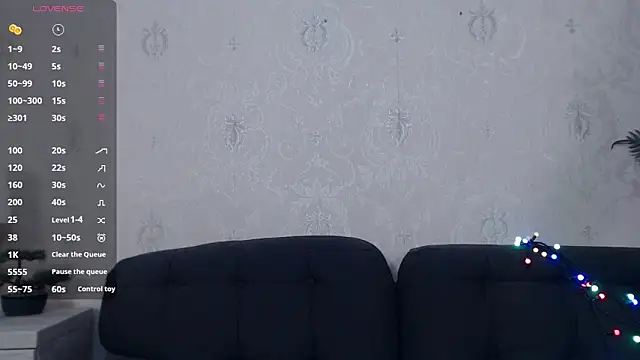 Snapshot of AnaysDivine chatting on 10/12/25, 03:08 AnaysDivine online show from 10/12/25, 03:08