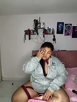 kendra lil evill online show from 04/11/26, 10:08