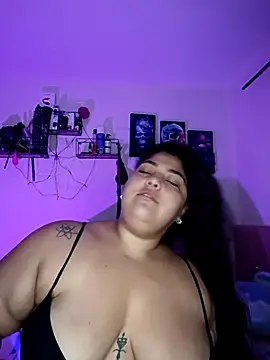 kendra lil evill online show from 05/11/26, 10:49
