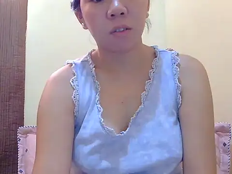 pretty jana07 online show from 09/19/25, 12:14