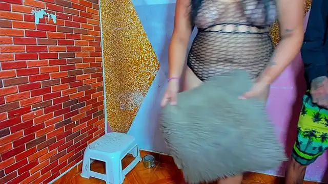 sweet sexy bitch42 online show from 12/15/25, 04:18