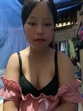 O o UwU o O online show from 10/29/25, 07:40