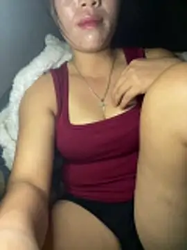 Snapshot of Nabi_sexy chatting on 11/28/25, 01:22 Nabi sexy online show from 11/28/25, 01:22