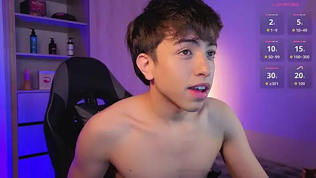 onlinenico online show from 11/20/25, 08:09