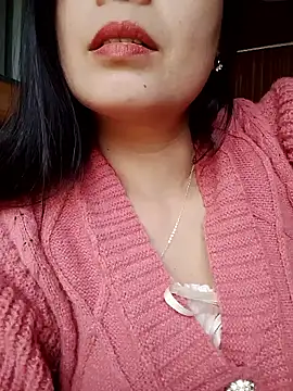 Snapshot of Baby-kis03 chatting on 01/10/26, 05:03 Baby-kis03 online show from 01/10/26, 05:03